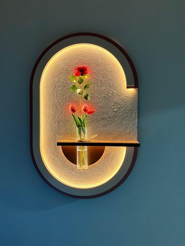 Led Işıklı Ahşap Duvar Çiçekliği - Modern Duvar Panosu 55x85cm